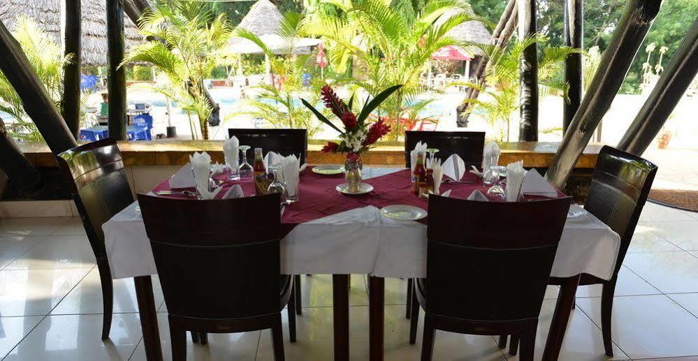 Morogoro Hotel Exterior foto